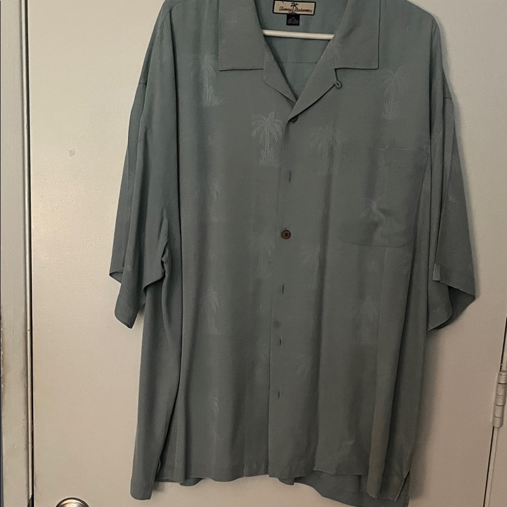 Men’s Tommy Bahama silk moss green dress shirt